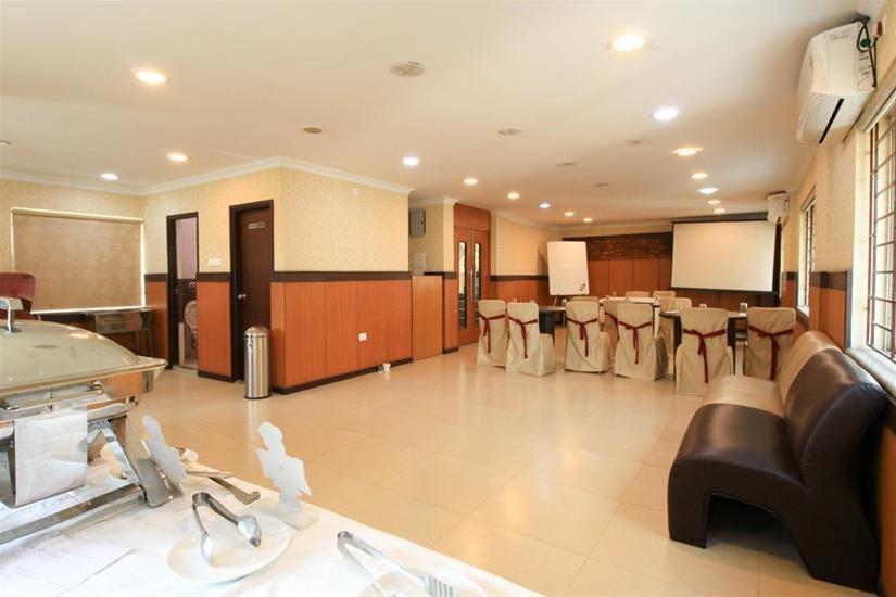 Moments Hotell Calcutta Exteriör bild